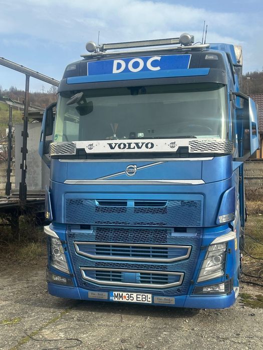 Volvo 500 fh Ansamblu kogel cauciucuri noi.   Volvo mega perne aer clima staționare