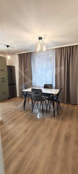 Дава се под наем Многостаен апартамент в Пловдив, Христо Смирненски - 1000 кв.м за 997.05 € - Снимка #4