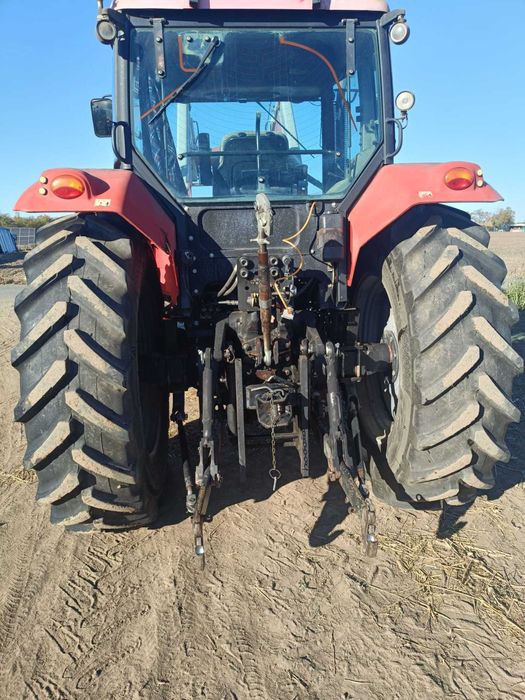 Tractor Zetor Forterra 135 cu încărcător frontal și hidraulică