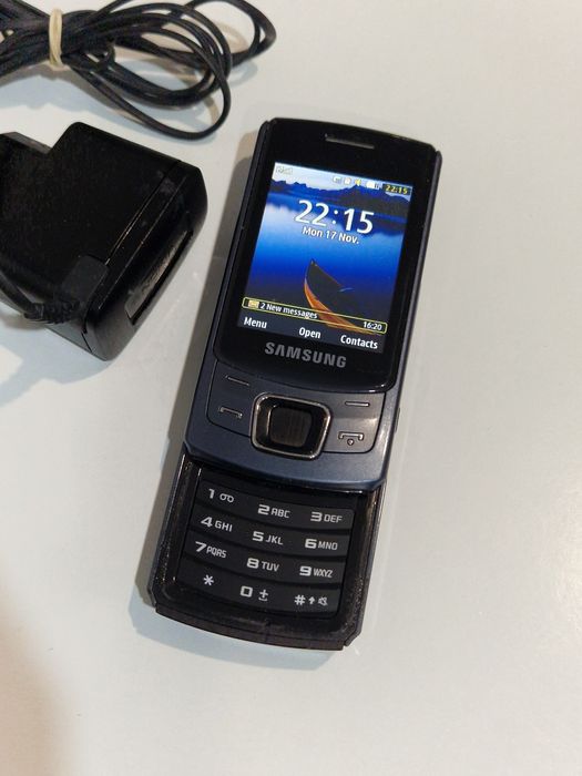 Telefon Samsung GT-C6112 dual sim cu 2 procesoare