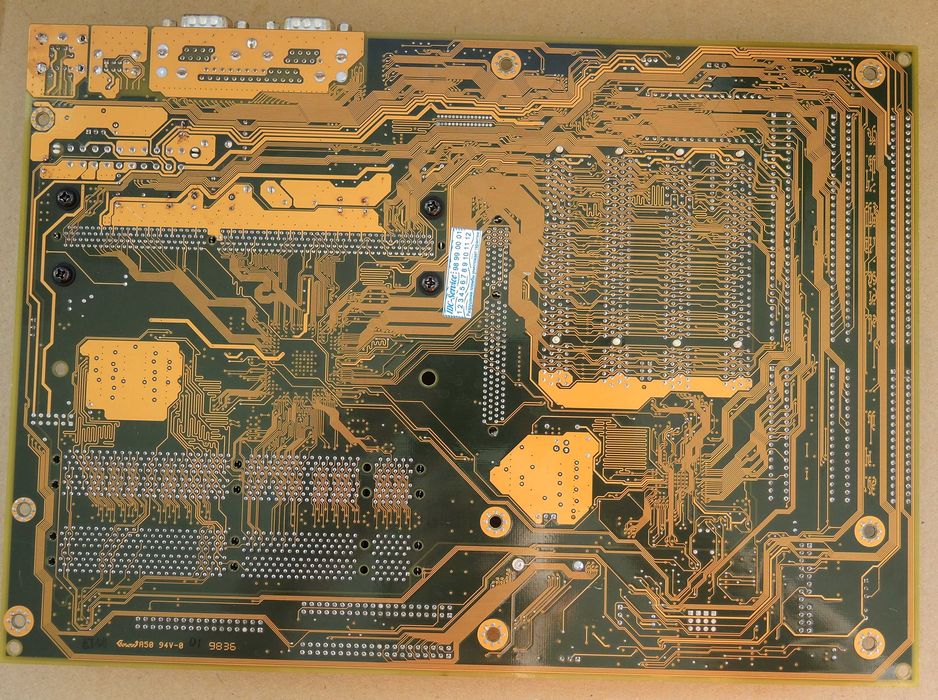 Chaintech 6BTM Intel 440BX Slot 1 Testat