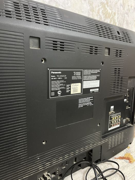 Телевизор Panasonic TX-LR32C20