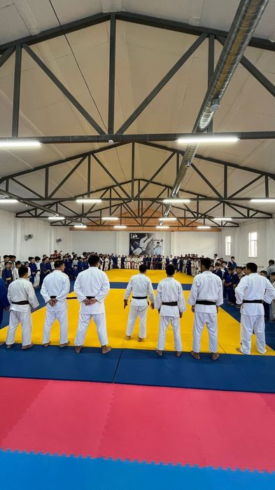 Сдается по часовую аренду борцовский зал 540кв.м