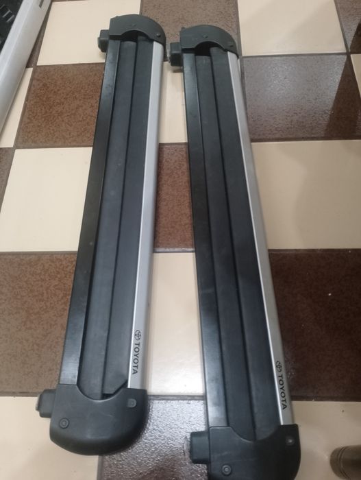 Багажник -стойка за ски 6 чифта