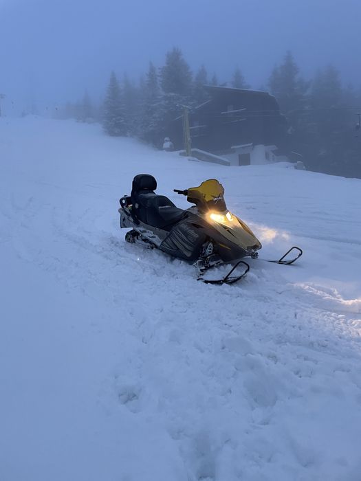 Snowmobil Ski -Doo GTX 800  Limited