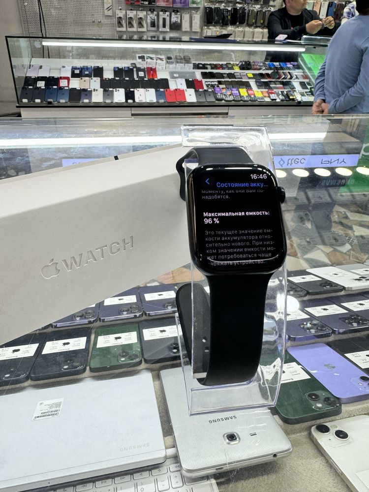 Apple Watch seris 8/45 black 96%