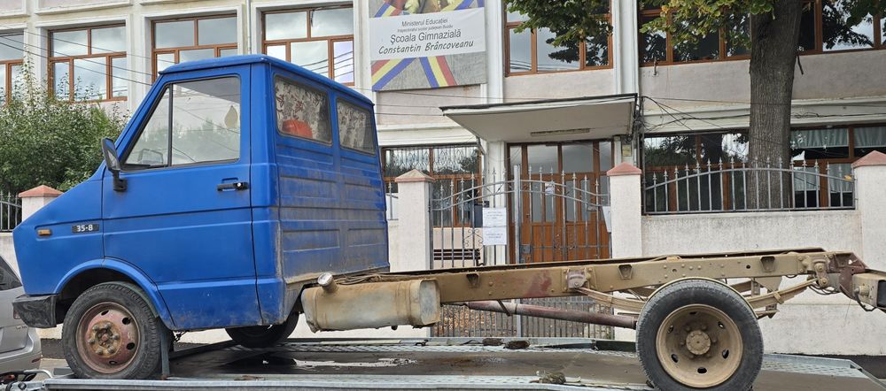 Dezmembrez piese iveco 2,5d 35c8 cutie 5 Trepte Pompa basculare