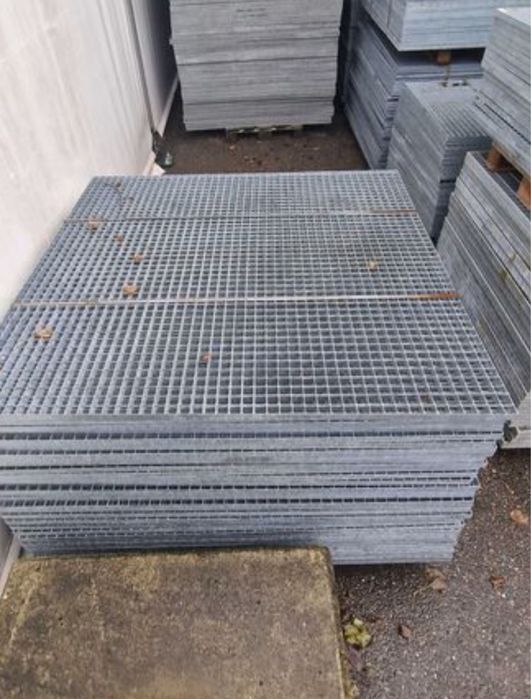 Grătare zincate galvanizate tăiem orice dimesune dorita de client