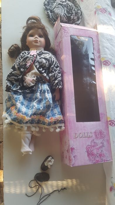 Păpușa CERAMICA 40cm DOLLS 1880 hamilton