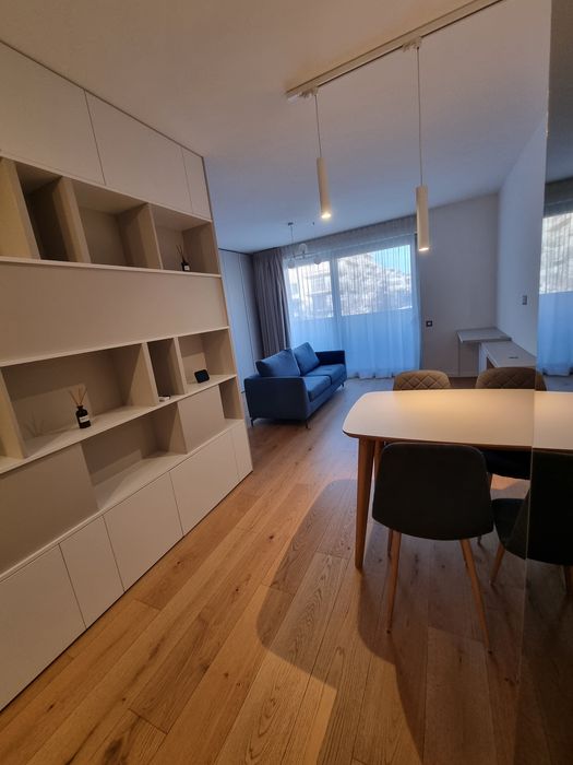 Studio 42 mp, cu zona de dormit separata+ balcon