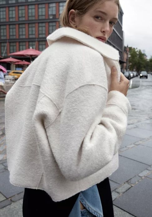 Бяло палто от букле на Zara, S