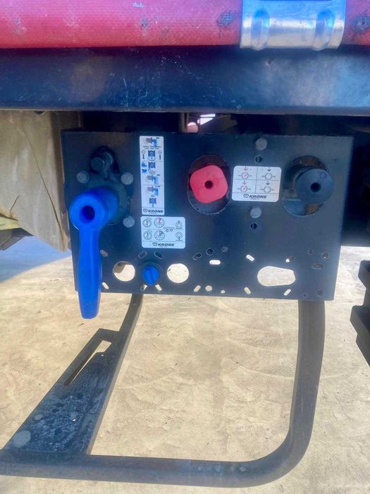 Krone SD DA06CLNF Semiremorca KRONE Prelata