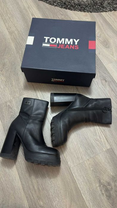 Дамски боти Tommy Jeans