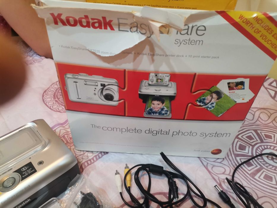 Система за моментални снимки, Англия