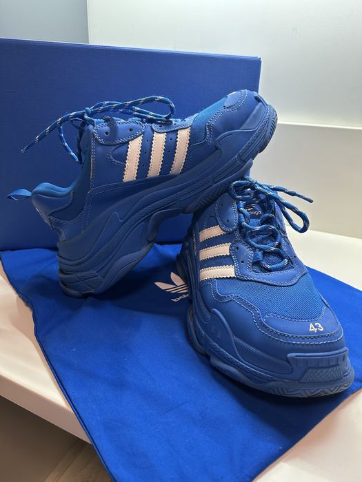 Balenciaga x Adidas Triple S 100% оригинални обувки