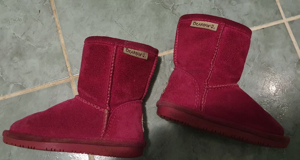 Cizme imblanite bearpaw ( tip ugg ) marimea 24