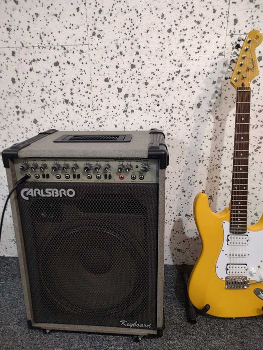 15" комбо  Carlsbro Cobra 90