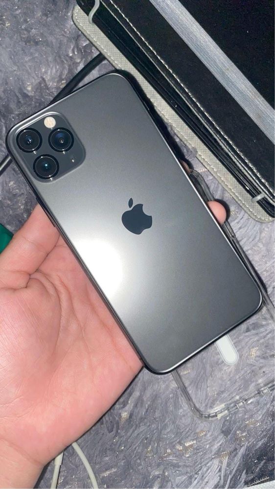 Iphone 11 pro max 256 gb tiniq