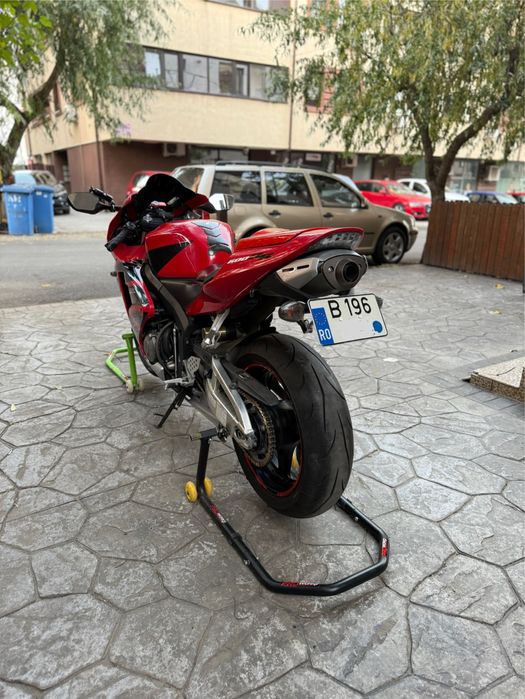 Honda cbr 600rr pc37