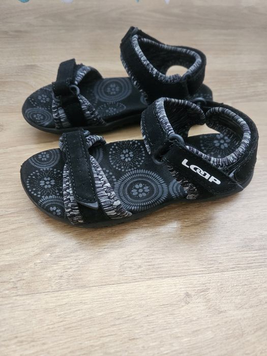 Adidasi si sandale 29