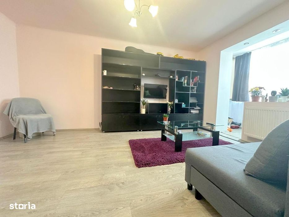 Apartament 2 camere, zona Cantemir