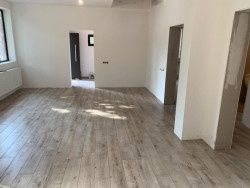 Execut ám finisaje,renovari interioare