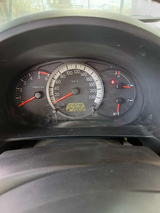 Vând Mazda 5 înmatriculată