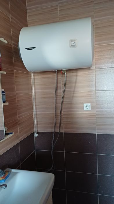 Аристон водонагреватель в отличном состоянии