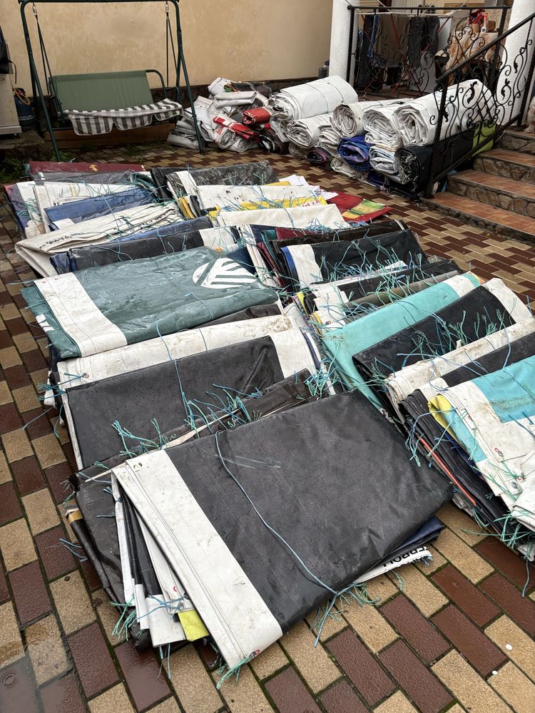 Prelate pentru acoperit piscine barci
