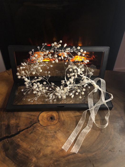 Accesoriu modelator par mireasa, agrafe cu perle si pietre