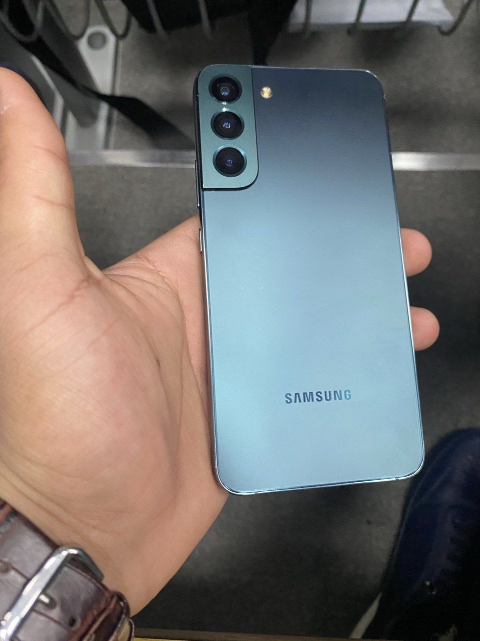 Samsung S22+ xotira 256