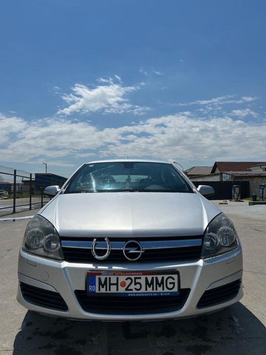 Vând Opel Astra H