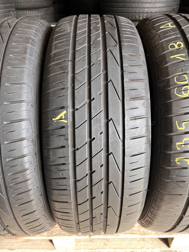 4 anvelope vara 235/60/18 , Hankook , 7.5 mm