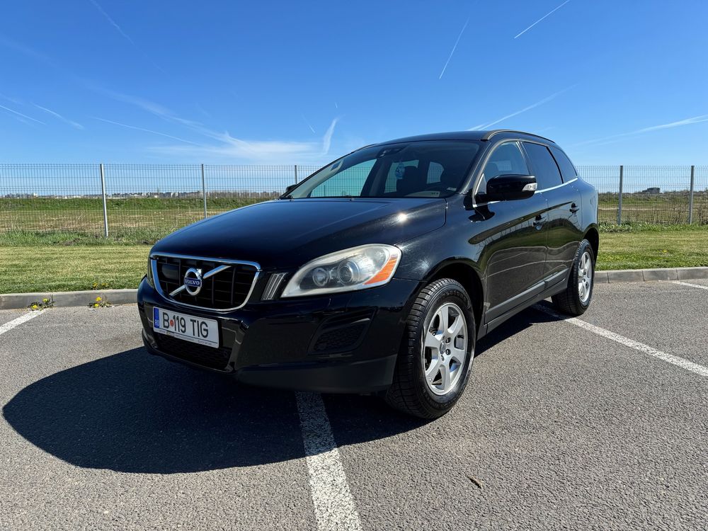 Volvo XC60 Auto personal !! Km reali !! Anvelope vara/iarna !!