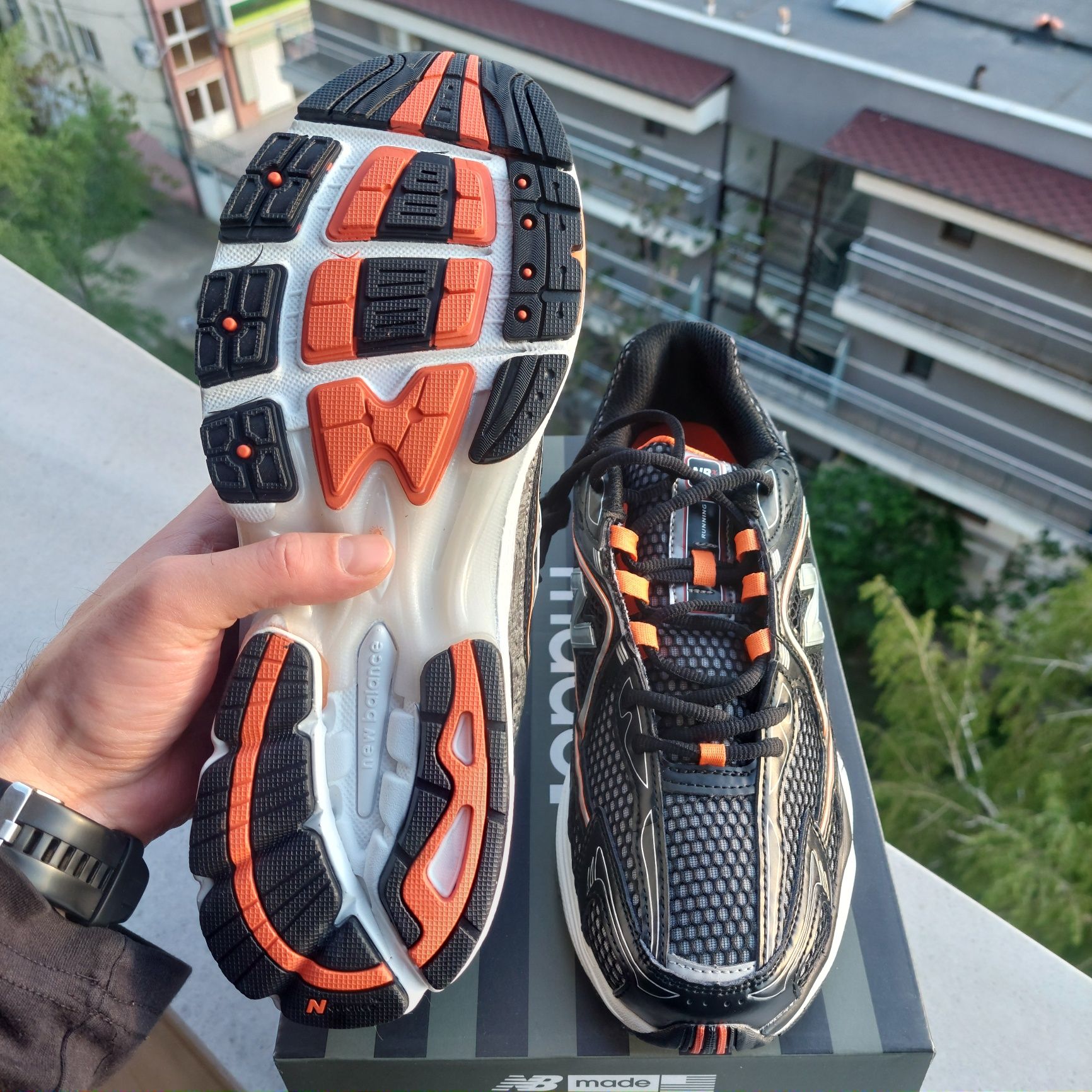 New Balance 1064 Black Silver Orange