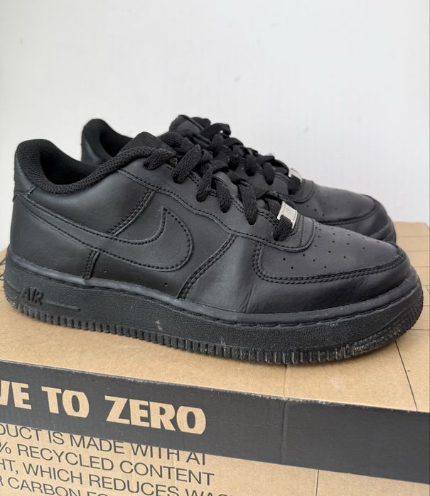 Nike Air Force 1 (38 ) Маратонки