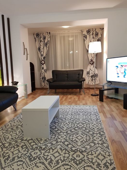 Apartament de inchiriat