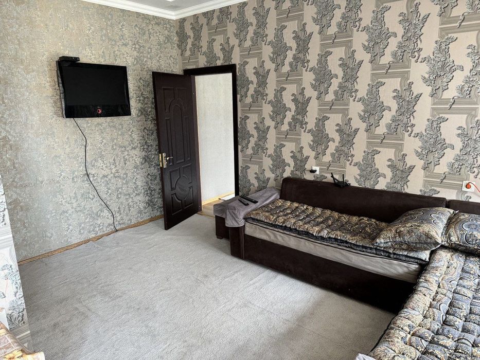 2/6/7. Сергели 6а. Квартира 48 м². Дом кирпичный. Метро - 800 м.