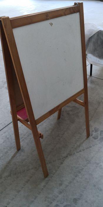 Детска дъска с две лица