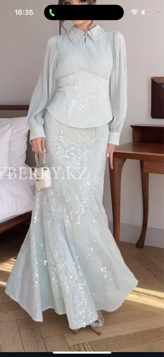 Вечернее платье