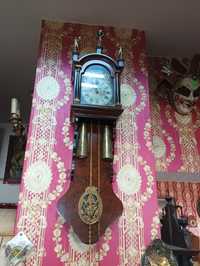 Старинен часовник много красива изработка!