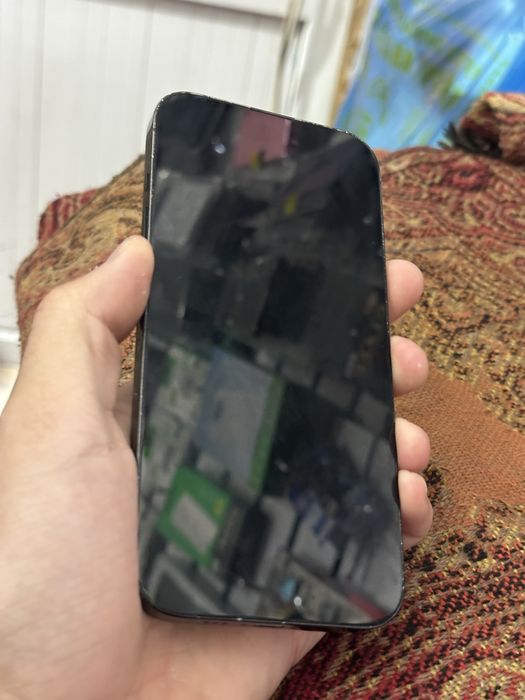 Продам айфон 14 про