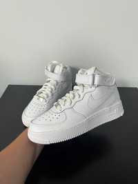 Air Force 1 Mid Triple White