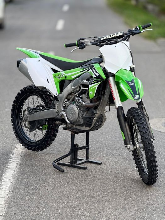 Vănd Kawasaki KXF 450 2018 injecție/Impecabil 3850€neg!