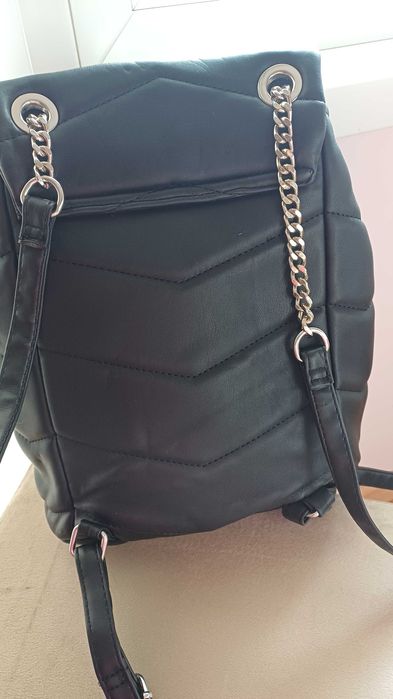 Дамски чанти Bershka  и други