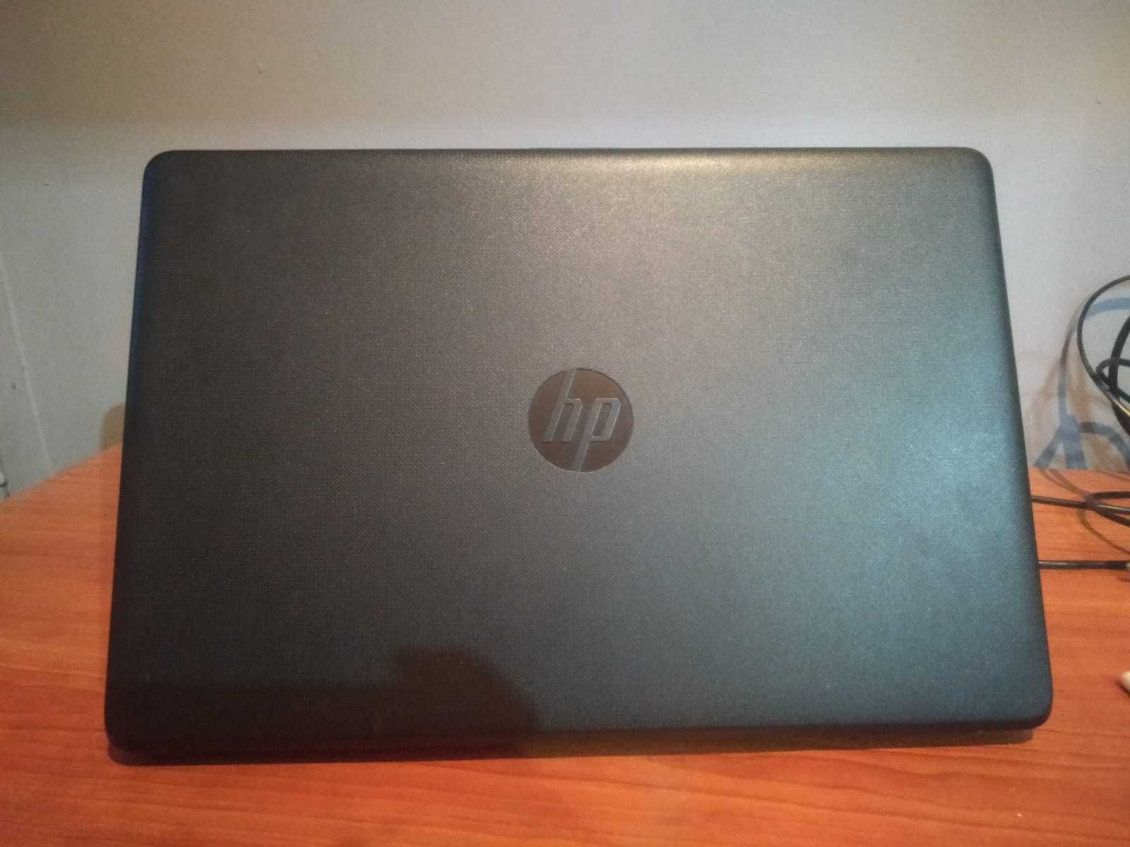 Продается Ноутбук HP в хорошем состояний
