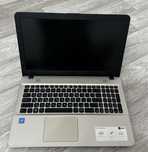 Asus VivoBook Max / 15.6” / Intel Celeron / 4GB RAM / Windows 10