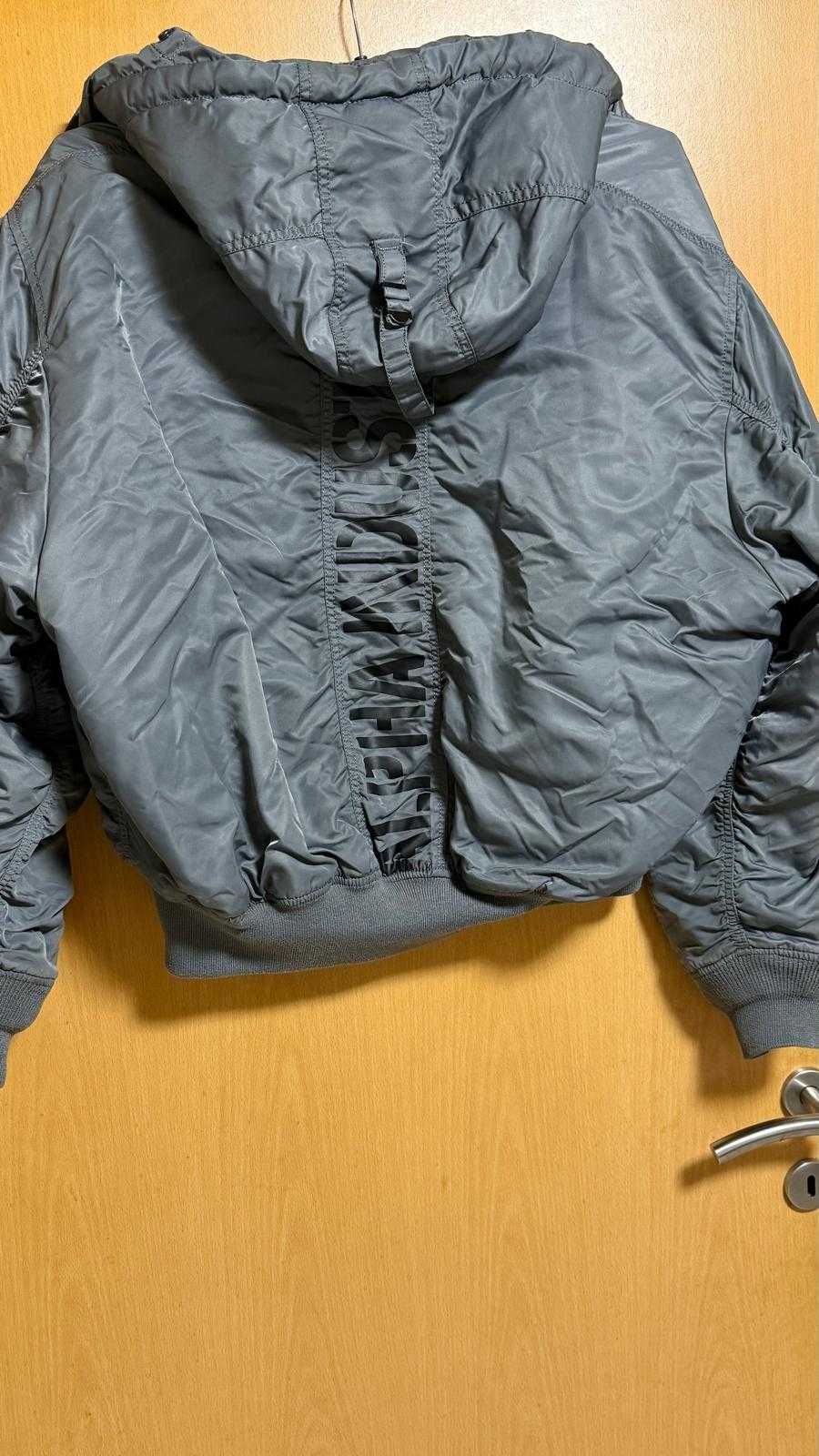 Oferta! Bomber Alpha Industries, XL ,oliv ,originala , stare f. buna.