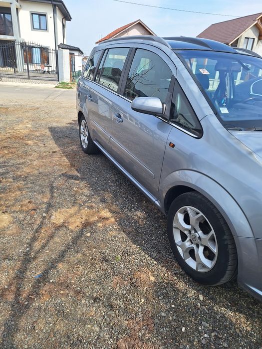 Masian opel zafiraB