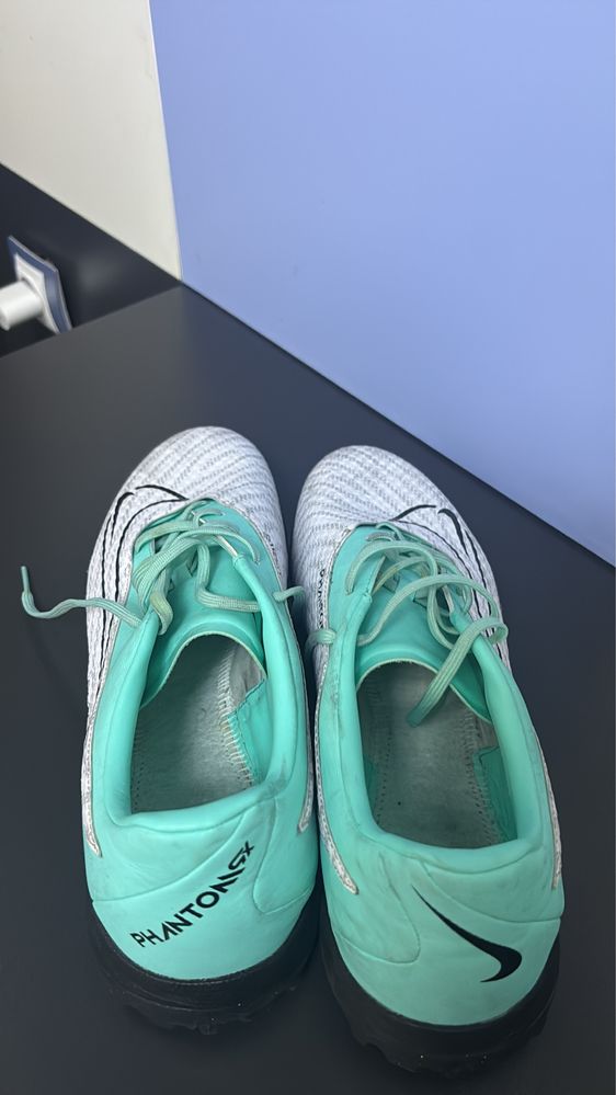 Продавам стоножки nike!